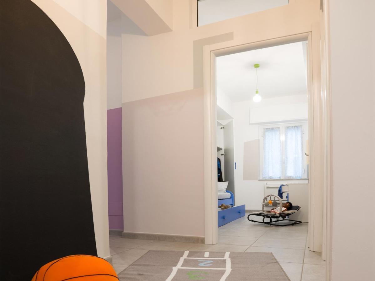 Babyaccommodation Family Experience IV Pietra Ligure Extérieur photo